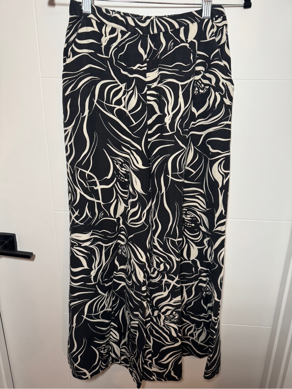 Black & Cream Floral Wide-Leg Pants